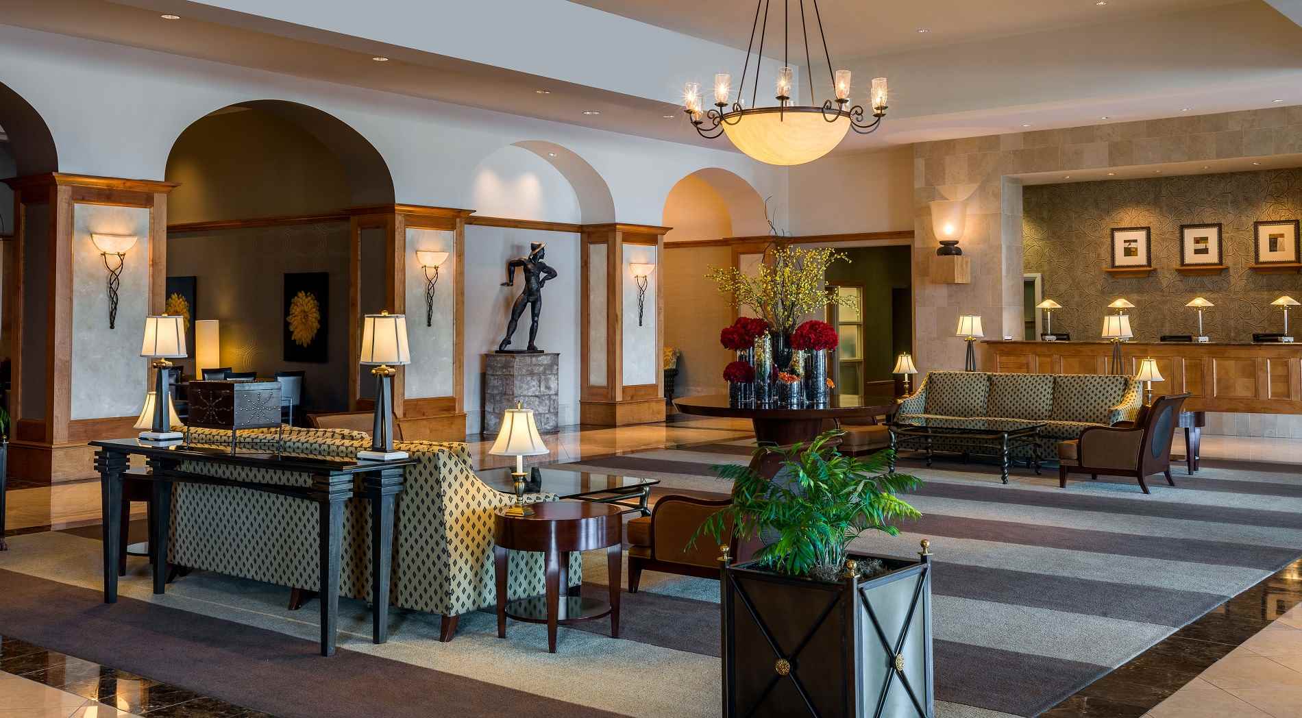 Hilton Hotel 4*